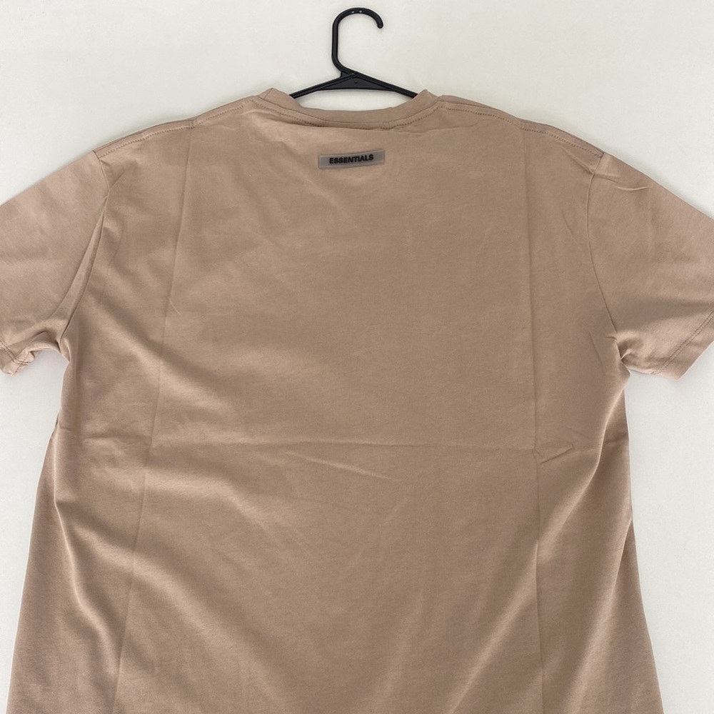 Essentials Tshirt Size S - image 5